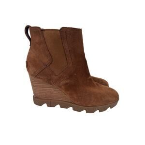 Sorel Boots Womens 8.5 Brown Joan Uptown Chelsea Wedge Suede Scalloped Rubber